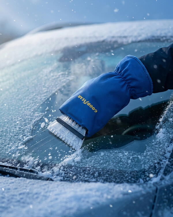 GOODYEAR ELDİVENLİ BUZ KAZIYICI - GOODYEAR